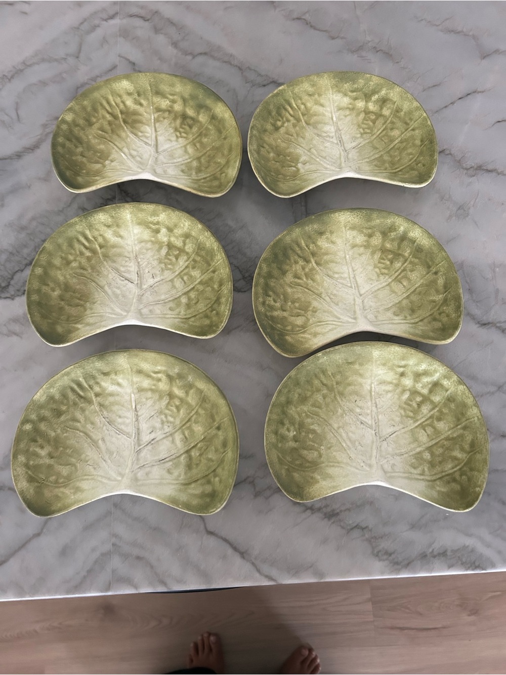 Set of 6 Green Leaf-Shaped Decorative Plates by Walter Hatches Made in Italy